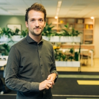 Robert  Ophoff