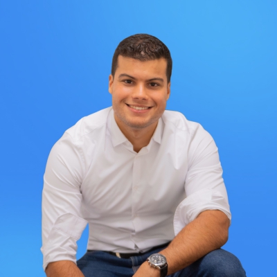 Adil Ayi
